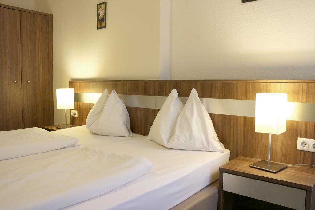 Hotel Carina Wien Ngoại thất bức ảnh