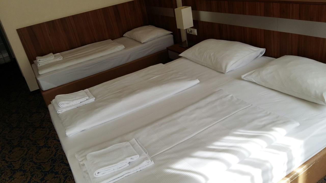 Hotel Carina Wien Ngoại thất bức ảnh