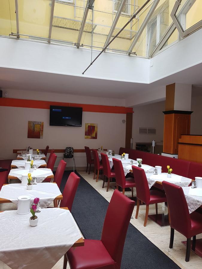Hotel Carina Wien Ngoại thất bức ảnh